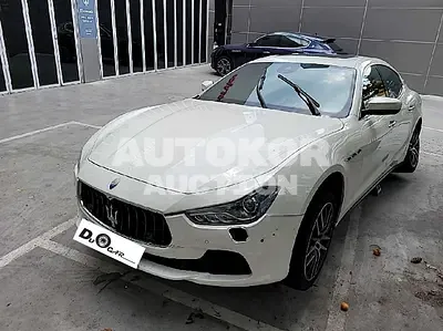 2017, Maserati / maserati, VIN: ZAM57XSGXH1228769, 54664 км., gas