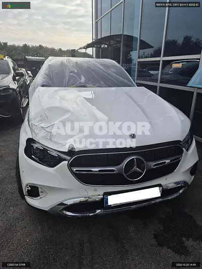 2025, Mercedes-Benz / glc300, VIN: W1NKM4HB2SF307303, 23886 км., hybrid, 1999 куб.см.