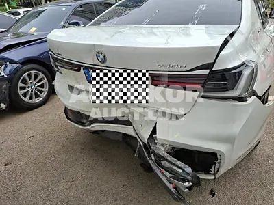 2021, BMW / 740, VIN: WBA7D2108MCH24424, 138296 км., hybrid