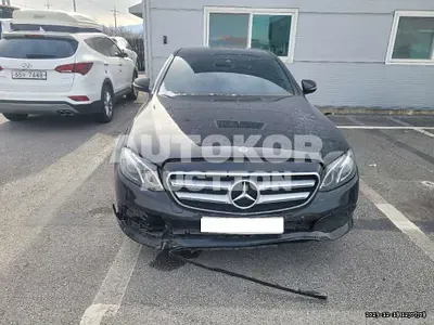 2019, Mercedes-Benz / E 300, VIN: WDDZF4JB9KA681551, 74587 км., gas