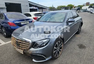 2020, Mercedes-Benz / E 300, VIN: W1KZF5EB5LA817918, hybrid