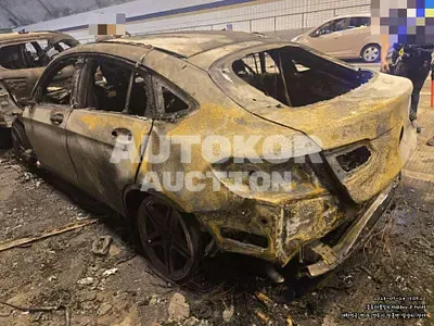 2020, Mercedes-Benz / glc300, 104659 км., gas