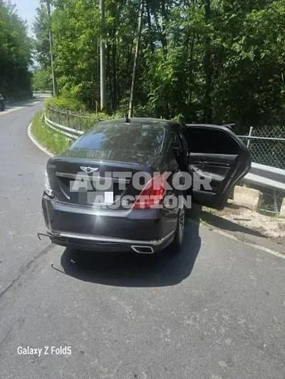 2017, Genesis / eq900, 100000 км., gas, 3778 куб.см.