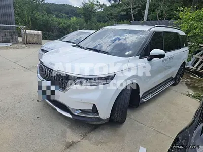 2023, Kia / Carnival, 55000 км., gas