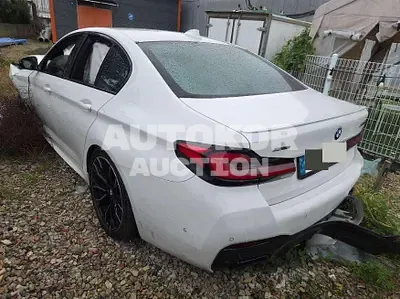 2021, BMW / 550, 77772 км., gas