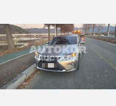 2018, Lexus / ES 300, 103630 км., hybrid