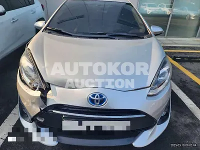 2018, Toyota / Prius C, hybrid