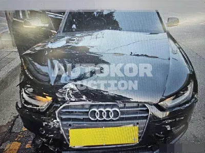 2015, Audi / A4, 230000 км., diesel