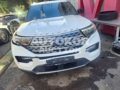 2022, Ford / Explorer, 52123 км., gas, 2300 куб.см.