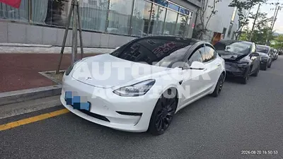 2020, Tesla / Model 3, 96159 км., electric