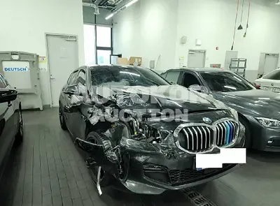 2021, BMW / 118, VIN: WBA7M9106M7H17117, 88418 км., diesel