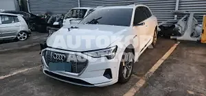 2020, Audi / e-tron, 92365 км., electric