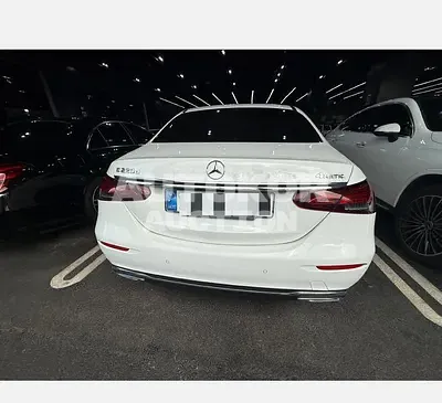 2022, Mercedes-Benz / e300, 79680 км., diesel
