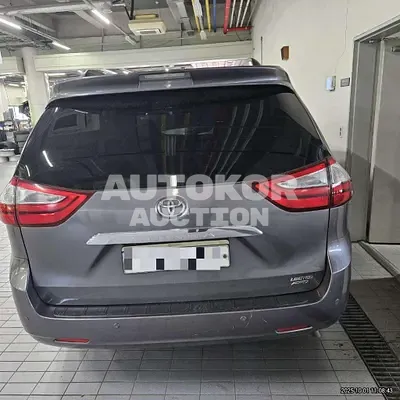 2015, Toyota / Sienna, 1408 км., gas