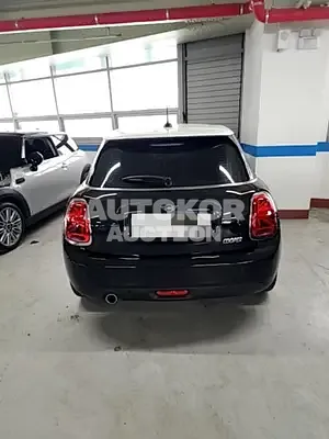 2020, MINI / Cooper, VIN: WMWXV710XL2M69593, 87296 км., gas