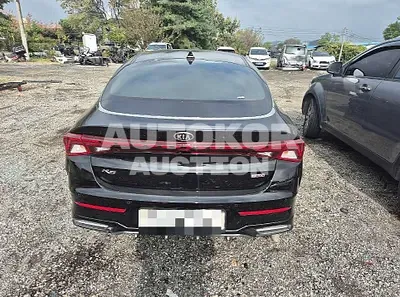 2020, BMW / B5, gas, 1598 куб.см.