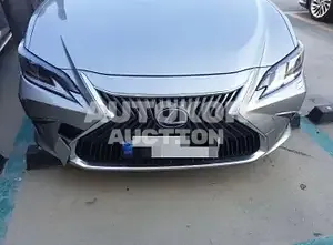 2021, Lexus / ES 300, VIN: JTHBA1C1XM2007000, 8172 км., hybrid