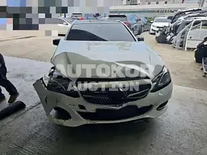 2015, Mercedes-Benz / E 220, VIN: WDDHF0CB7FB111548, 51346 км., diesel