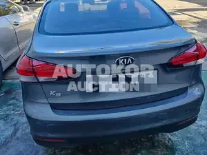 2016, BMW / Z1, VIN: KNAFK412BGA660507, 100000 км., gas