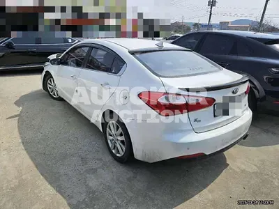 2015, BMW / Z1, gas