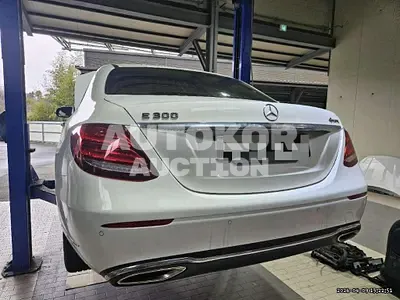 2018, Mercedes-Benz / e300, 144354 км., gas