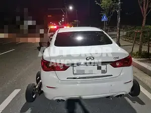 2015, Infiniti / Q50, VIN: JNKDV71E9FM530358, 210000 км., diesel, 2143 куб.см.