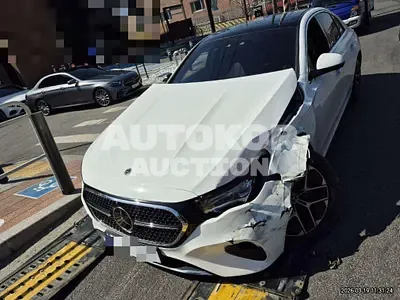 2025, Mercedes-Benz / e200, 7575 км., gas