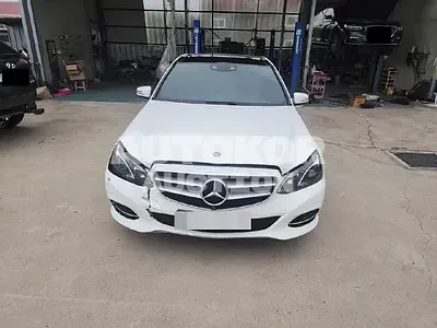 2016, Mercedes-Benz / E 250, 210000 км., diesel, 2143 куб.см.