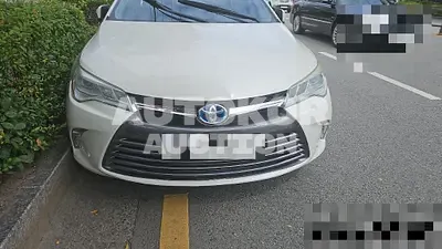 2015, Toyota / Camry, 150000 км., hybrid