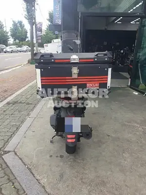 2020, BMW / 125, 50000 км., gas, 150 куб.см.