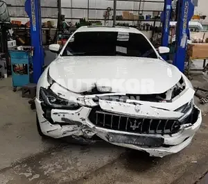 2019, Toyota / Sera, VIN: ZAM57XSG1K1327682, 31486 км., gas, 2979 куб.см.