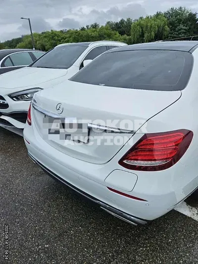 2019, Mercedes-Benz / E 300, 90161 км., hybrid
