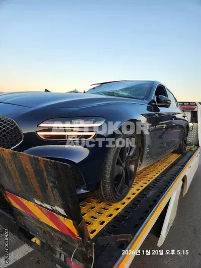 2021, Genesis / G70, 70000 км., gas, 3300 куб.см.