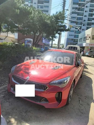 2019, Kia / Stinger, VIN: KNAE751CDKS043601, 45000 км., gas