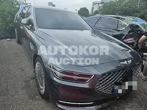 2019, Genesis / G90, 110000 км., gas