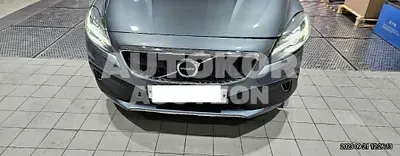 2019, Volvo / V40, VIN: YV1MZ72K0K2175198, 73206 км., diesel