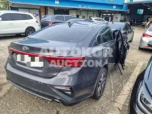 2018, BMW / Z1, VIN: KNAF241BEKA011799, 50000 км., gas, 1598 куб.см.