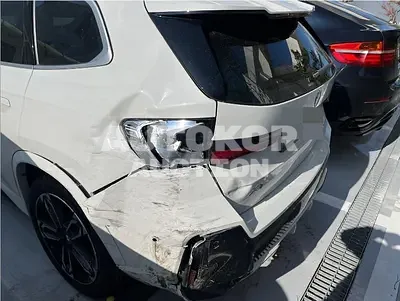 2023, BMW / 120, gas