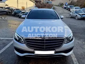2017, Mercedes-Benz / E 300, VIN: WDDZF4KB7JA353056, 198 км., gas
