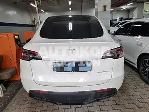 2021, Tesla / Model Y, VIN: 5YJYGDEE5MF168878, electric