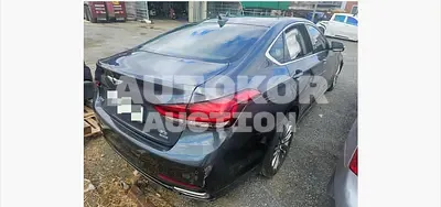 2017, Genesis / G80, 167273 км., gas, 3342 куб.см.