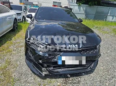 2022, BMW / B5, gas, 2000 куб.см.