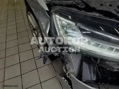 2015, Audi / A8, VIN: WAUZZZ4H3FN024819, 196749 км., diesel