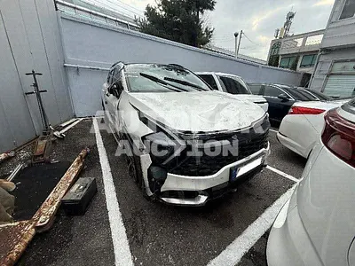 2022, Kia / Sportage, VIN: KNAPX81GDNK023582, 49819 км., hybrid, 1598 куб.см.