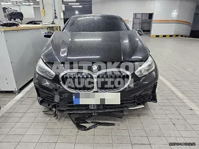 2022, BMW / 120, gas