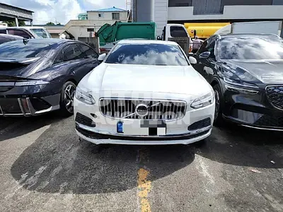 2021, Volvo / S90, 41395 км., hybrid, 2000 куб.см.