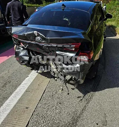 2020, BMW / B5, gas