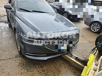 2020, Genesis / G90, 165175 км., gas