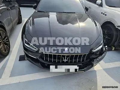 2019, Maserati / Ghibli, 58994 км., diesel