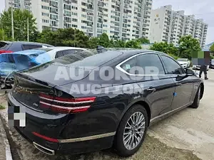 2022, Genesis / G80, 91736 км., gas